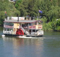 Hawkesbury Paddlewheeler - Whitsundays Accommodation