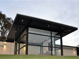 Bekkers Wine - Whitsundays Accommodation 0