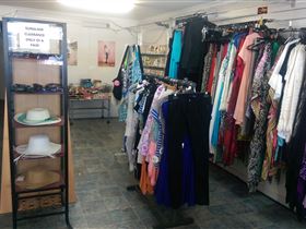 Atomic Edge - Whitsundays Accommodation 1