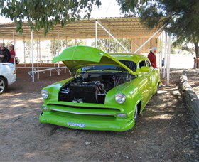 Moree Motor Enthusiasts - Whitsundays Accommodation 2