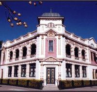 Moree Plains Gallery - Whitsundays Accommodation