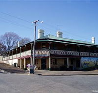 Wallendbeen Hotel - Whitsundays Accommodation