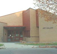 Cowra Regional Art Gallery - Whitsundays Accommodation