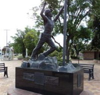 Miners Memorial Statue - Whitsundays Accommodation