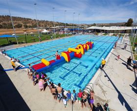 WAVES - Whitsundays Accommodation 2