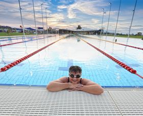 WAVES - Whitsundays Accommodation 4