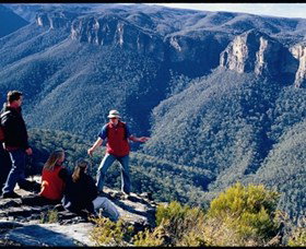 Anvil Rock - Whitsundays Accommodation 0
