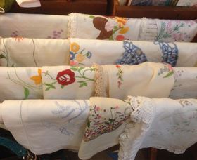 Mountain Blue Vintage Linen - Whitsundays Accommodation 3