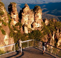Echo Point lookout Three Sisters - Whitsundays Accommodation