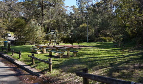 Gordon Falls Lookout And Picnic Area - Whitsundays Accommodation 0