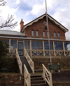 Walcha NSW Whitsundays Accommodation