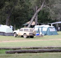 Landcruiser Mountain Park - Whitsundays Accommodation