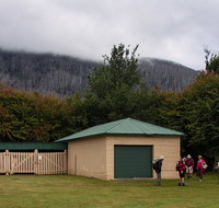 Bullocks Hut - Whitsundays Accommodation