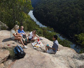 The Rock Lookout - Whitsundays Accommodation 2