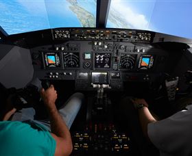 Jet Flight Simulator Sydney - Whitsundays Accommodation 4