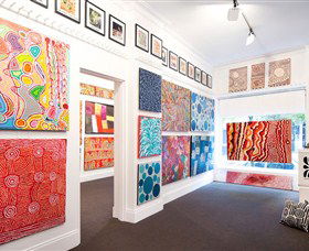 The Artery Aboriginal Art - Whitsundays Accommodation 4