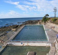 The Entrance Ocean Baths - Whitsundays Accommodation