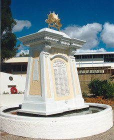 Beenleigh War Memorial - Whitsundays Accommodation 1