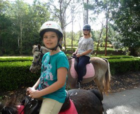 Port Macquarie Horse Riding Centre - Whitsundays Accommodation 2