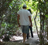 Three Sisters walking track - Whitsundays Accommodation