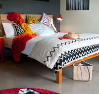 Deshons Retreat - Whitsundays Accommodation