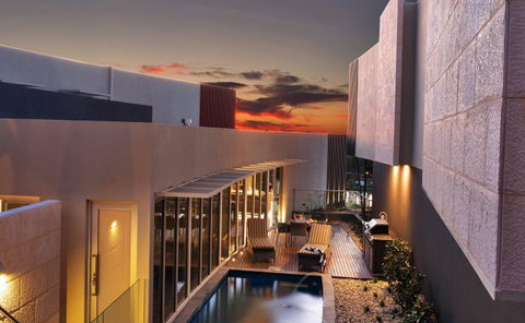 The Frames - Whitsundays Accommodation 17