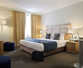 Holiday Inn Parramatta - Whitsundays Accommodation 0