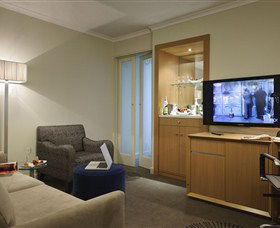Holiday Inn Parramatta - Whitsundays Accommodation 1