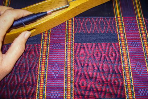 Framed–The Darwin Gallery - Whitsundays Accommodation 4