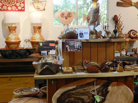 Montville Woods Gallery - Whitsundays Accommodation 3