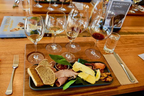 Tasmania 6 Day \'Tour In Circle\' - Whitsundays Accommodation 11