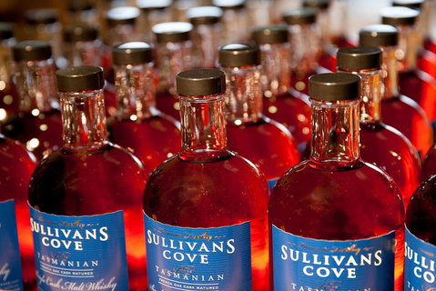 Private Whisky Distilleries Day Trip From Hobart - Whitsundays Accommodation 1