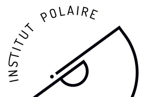 A Sommelier Guided Tour: Thursday Afternoon Wine Gin Cheese & Cocktails - Whitsundays Accommodation 13