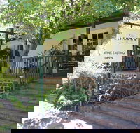 Barossa Valley Wineries Tour with Tastings and Lunch from Adelaide - Whitsundays Accommodation