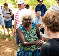 Tiwi Islands Cultural Experience from Darwin Including Ferry