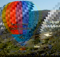Hot Air Balloon Flight over Byron Bay - Whitsundays Accommodation