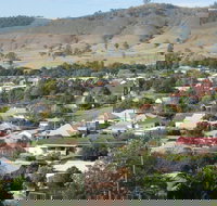 Dungog - Whitsundays Accommodation