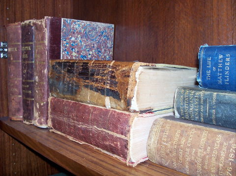 Local History Room - Whitsundays Accommodation 1
