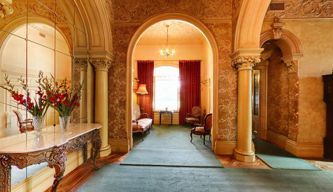 Rippon Lea Estate - Whitsundays Accommodation 1