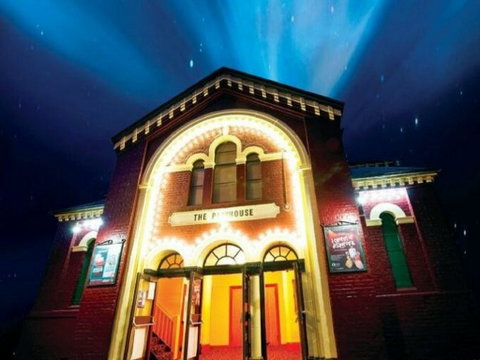 The Playhouse Theatre - Whitsundays Accommodation 1