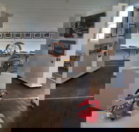 Working Art Space - Whitsundays Accommodation