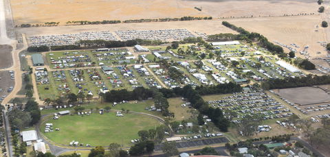Yakka Park - Whitsundays Accommodation 0