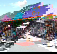 Colour Me Crazy - Whitsundays Accommodation