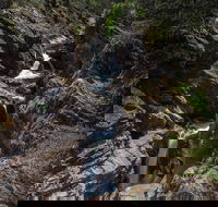 Dasher Falls - Whitsundays Accommodation