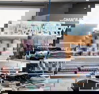 Interknit - Whitsundays Accommodation