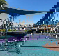 Lucindale - Whitsundays Accommodation