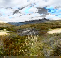 Cascade Hut trail - Whitsundays Accommodation