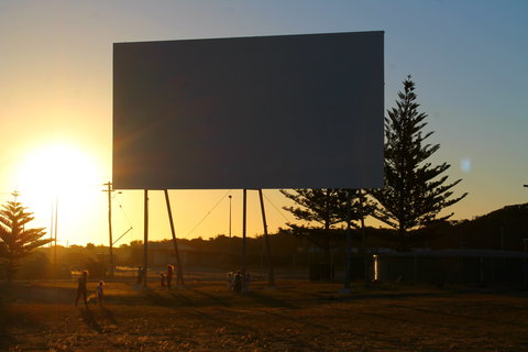 Dongara Denison Drive-Ins - Whitsundays Accommodation 0
