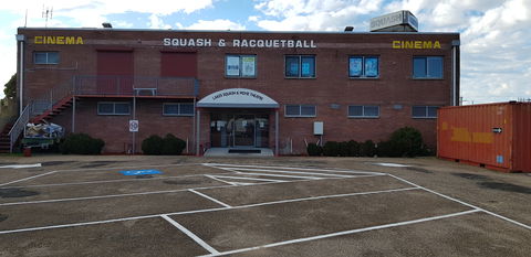 Lakes Squash And Movie Theatre - Whitsundays Accommodation 0