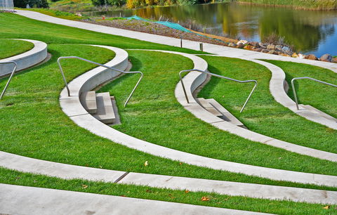 Queen Elizabeth Ll Park Queanbeyan - Whitsundays Accommodation 2